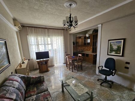 Affitto | Apartament 2 + 1 | Bashkia Durrës | 350 €/mese