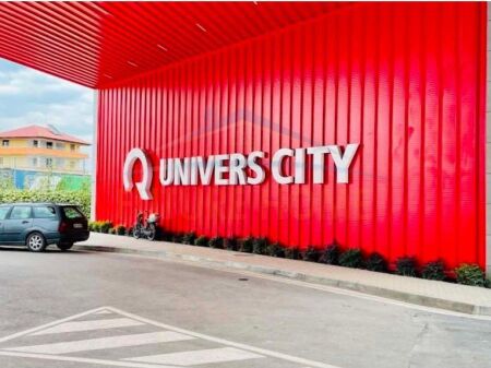 VENDESI APPARTAMENTO 2+1+VERANDA , UNIVERS CITY , QTU