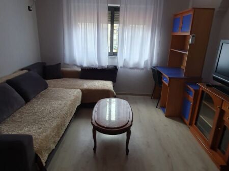 Affittasi monolocale 1+1 a Myslym Shyr