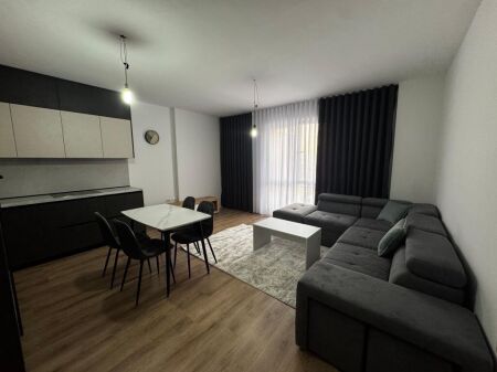 Affittasi 2+1 presso Univers City