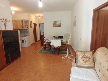Appartamento 2+1 in vendita a Shpiragu Golem