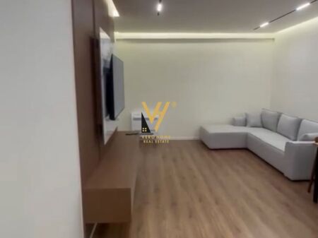 JEPET APARTAMENT 2+1+2+BLK ME QERA TE RR.DRITAN HOXHA 1.000 EURO