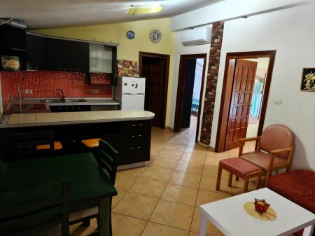 Rent | Apartament 2 + 1 | Universiteti Zonja e Keshillit te Mire | 400 €/month