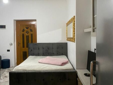 Rent | Garsoniere | Shkolla Bashkuar | 330 €/month