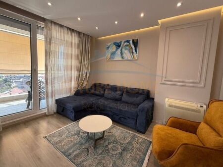Affittasi Appartamento 2+1+2 presso Garden Residence Turdiu, Campo di Aviazione, Tirana