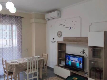 APPARTAMENTO IN AFFITTO 1+1 21 DICEMBRE 60.000 LEKE FH-82190