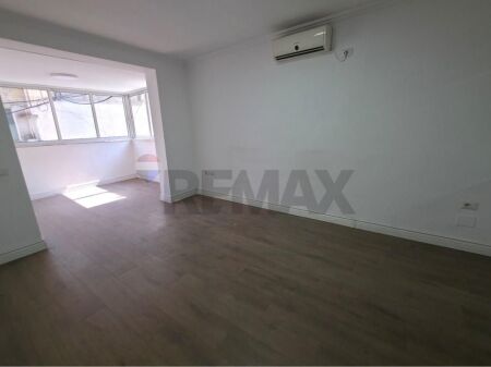 UFFICIO IN AFFITTO A BLLOK 145 m2