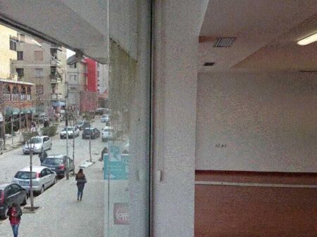 Business premises, Sami Frasheri Street!