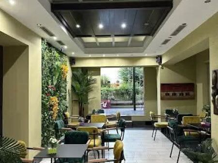 Shitet lokal Bar-Kafe kati 0 Rruga e Elbasanit