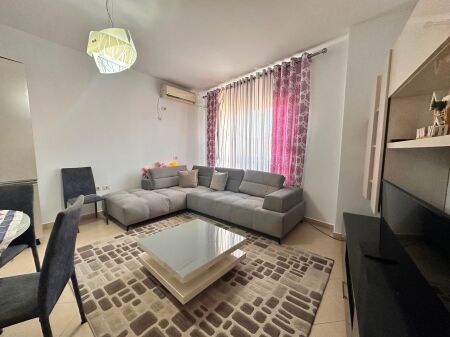 Affittasi 2+1 CONTATTO VICINO 21 DICEMBRE 600€