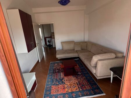 Appartamento 1+1 in Vendita Vicino al Boulevard Dyrrah, Durazzo