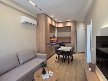 JEPET APARTMENT ME QERA 1+1+BALLKON "ALI DEM, KOMPLEKSI KADIU" 45.000 LEKE