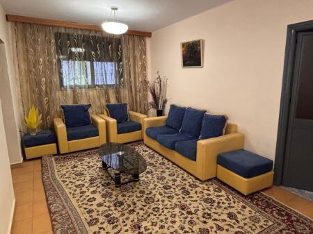 Qera | Shtëpi private 1 + 1 | Rruga Myslym Keta | 350 €/muaj