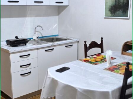 Apartament 2+1 me qira - Rruga 5 Maji !