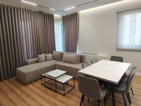  AFFITTASI APPARTAMENTO 3+1 – GREEN VALLEY, VICINO AL LAGO ASCIUTTO