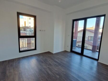 APPARTAMENTO 2+1 IN AFFITTO GARDEN BUILDING VIA KAVAJES