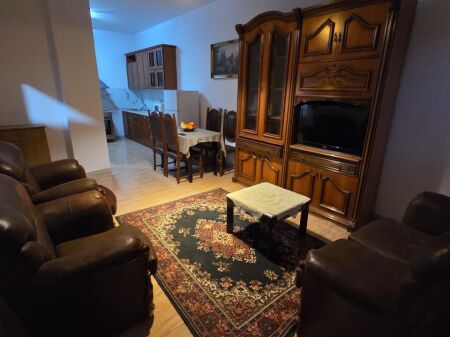 Rent | Vilë 2 + 1 | Rruga Jordan Misja | 450 €/month
