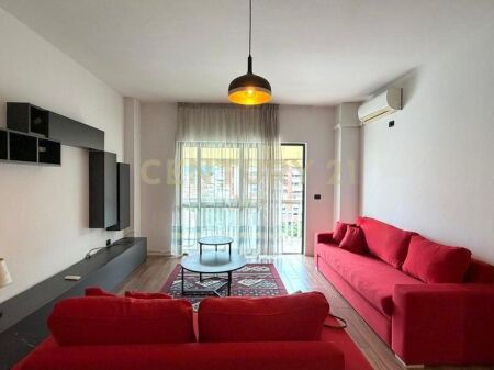 APPARTAMENTO IN AFFITTO 1+1 VICINO AL LICEO ARTISTICO! 800 € /Mese