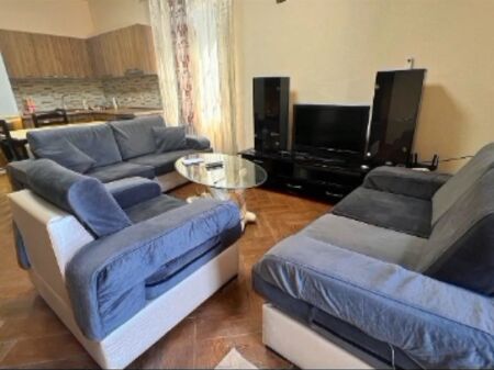 PRIVATE HOUSE 1 FLOOR 2+1 FOR RENT - KOL ASHTA STREET, TIRANA