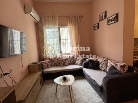 Rent | Apartament 2 + 1 | Fresku | 450 €/month