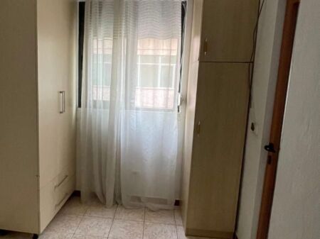 1+1, in the Shyri neighborhood, 4th floor elevator, 500 thousand lek