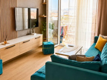 Apartament 3+1 për Shitje – 5 Maji, Tiranë