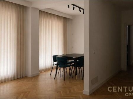 JEPET PER QIRA VILETE E TIPIT DUPLEX , TEK KODRA E DIELLIT
