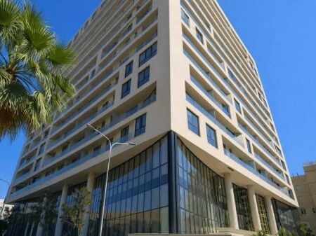 JEPET ME QIRA APARTAMENT 1+1 TE RESIDENCA GOLDEN TOWER, RRUGA MINE PEZA