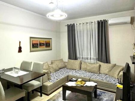 🏡 Appartamento 2+1 in Affitto ad Astir, 500 mila lek
