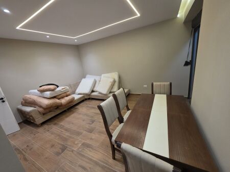 📍Medreseja di Tirana Affitta Appartamento 3+1+ Veranda In Affitto