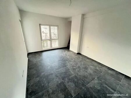 Apartament ne shitje 2+1 tek Zogu i zi (ID B120881) Tirane