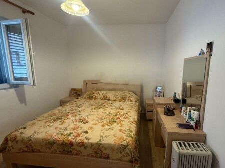 APARTAMENT 1+1 PER QIRA PRANE RRUGES ALI VISHA, QYTET STUDENTI