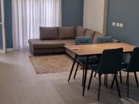 Apartment 1+1 for rent Barricades Street !