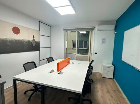 Ufficio in affitto, Bllok