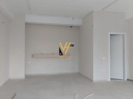 SHOP 45 M2 FOR RENT IN SELITE 40,000 LEKE