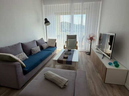 🏢 Apartment 2+1 for Rent – Golden Park