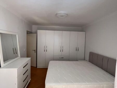Qera | Apartament 1 + 1 | Rruga e Dibrës | 500 €/muaj
