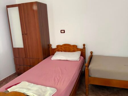 Rent | Garsoniere | Spitali Amerikan 2 | 300 €/month