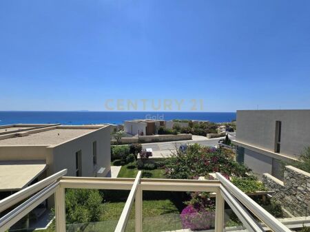 Appartamento 3+1 in vendita a Green Coast