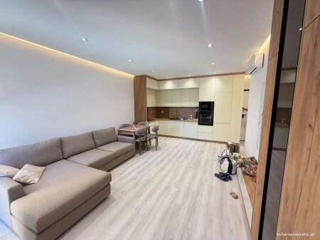 Apartament me qera 1+1 tek Zogu i Zi (ID B2101803) Tirane