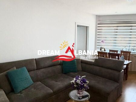 Appartamento 1+1 in affitto presso Kompleks Kontakti, 21 Dhjetori (ID 42111640 )
