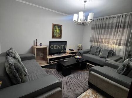 SHESIM APARTAMENT 2+1 +PARKIM+NJESI BIZNESI PRANE HOTEL MONDIAL