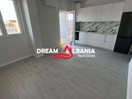 Jepet me qera apartament 1+1 tek Kodra e Priftit ID (42111637)
