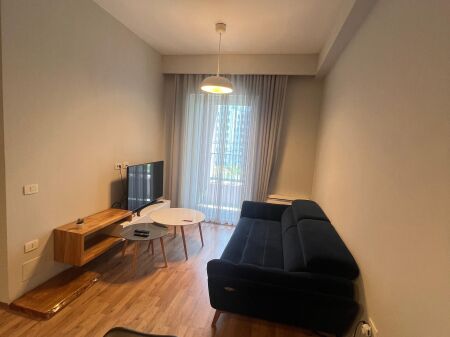 Apartament 2+1+P me qira