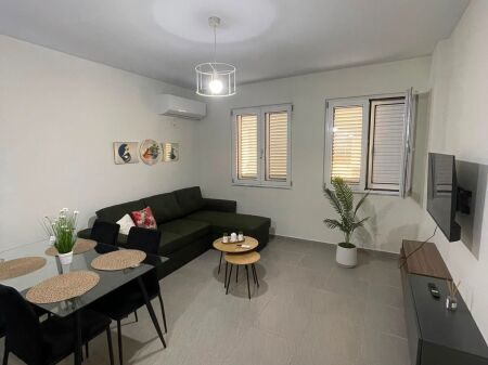 jepet me qera apartament 1+1 pas kika 3 (vasil shanto )