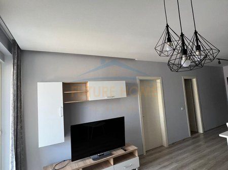 Shitet, Apartament 1+1, Ish-Fusha e Aviacionit, Tiranë