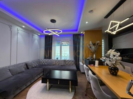 Shitet, Apartament 2+1+Post Parkimi, Ish-Fusha e Aviacionit