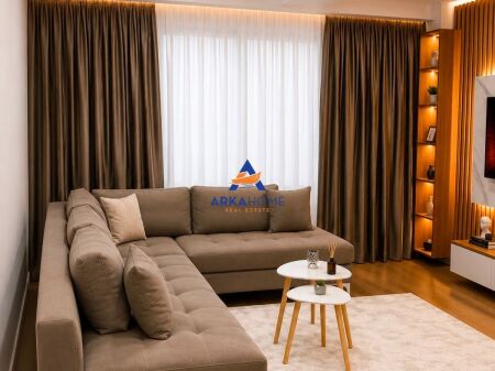 SHITET APARTAMENT 2+1 "PRANE HOTEL GAXHERIT, FRESK" 8500000 LEKE