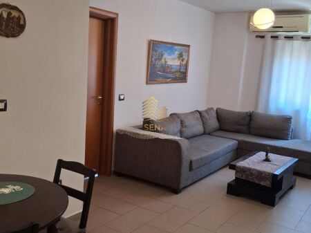 Qira, Apartament 2+1+blk, Myslym Shyri, 650 Euro/muaj