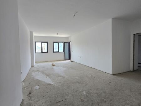  SHITET APARTAMENT 3+1+2 – CORNER RESIDENCE Rruga e Kavajes